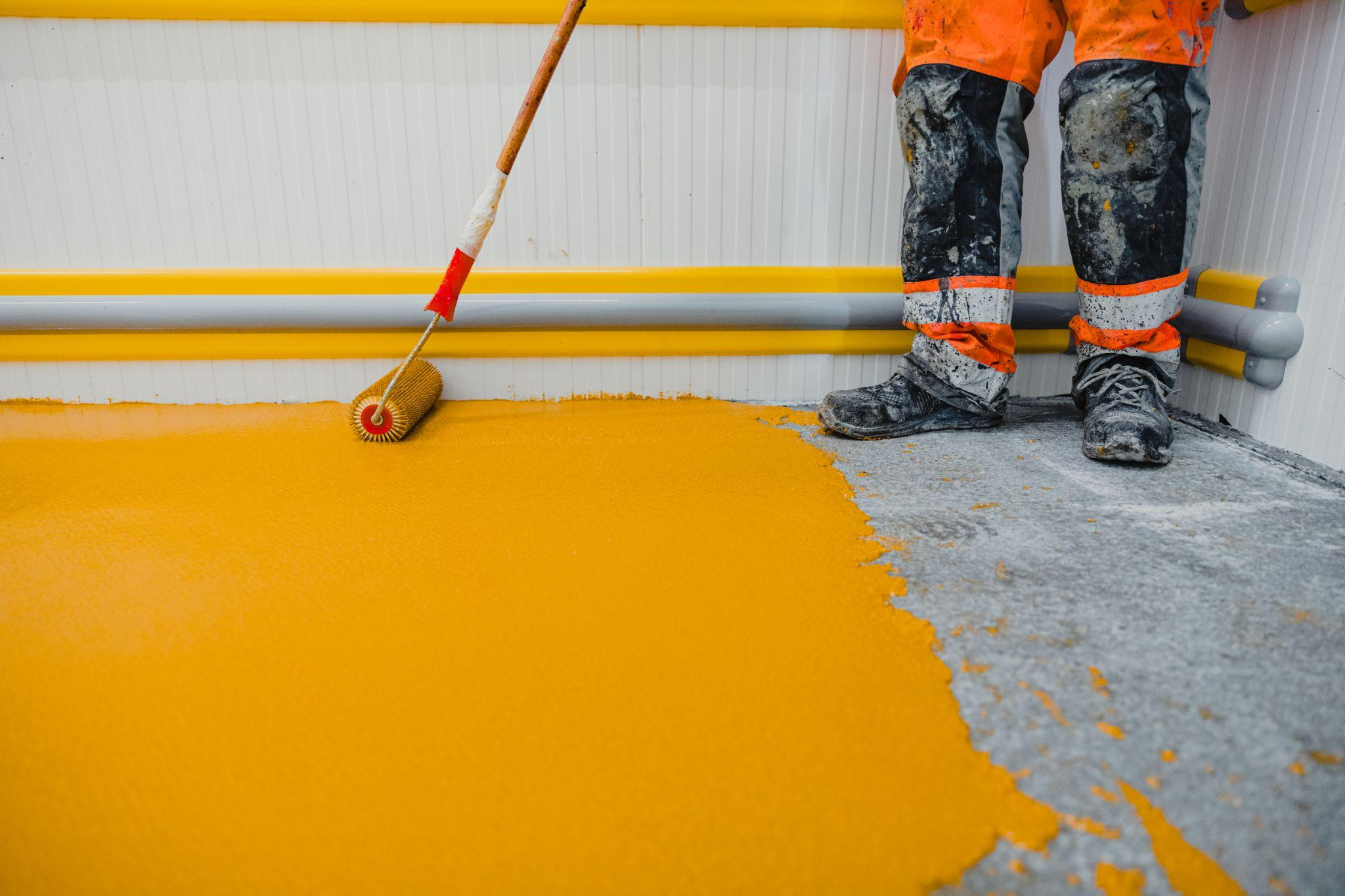 Minimizing Business Disruption: Scheduling and Project Management for Commercial Painting